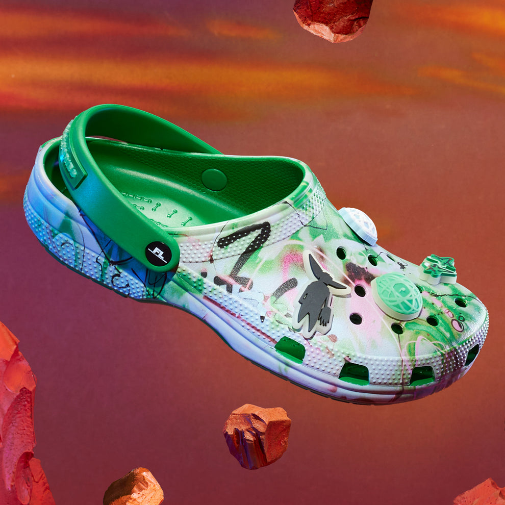 CROCS x FUTURA LABORATORIES CLASSIC CLOG [GREEN IVY]